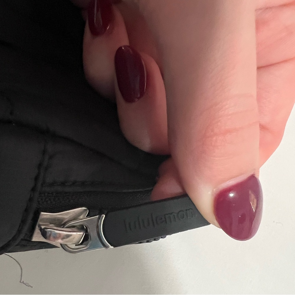 Black Lululemon Quilted Belt Bag - Picture 4 of 5